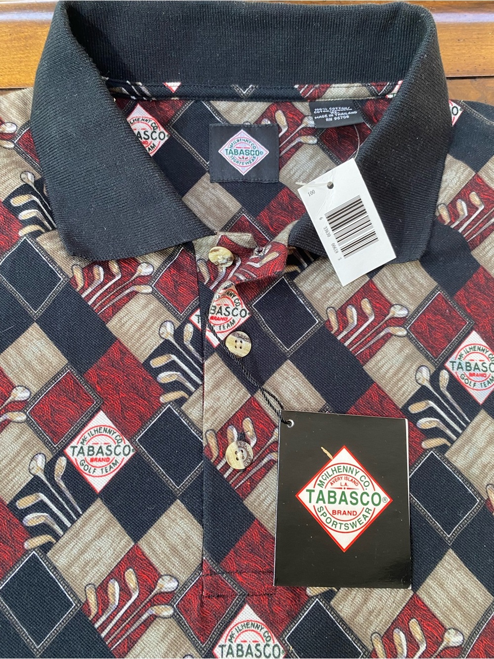 Tabasco NWT golf sport team logo short sleeve polo shirt all over pattern XL